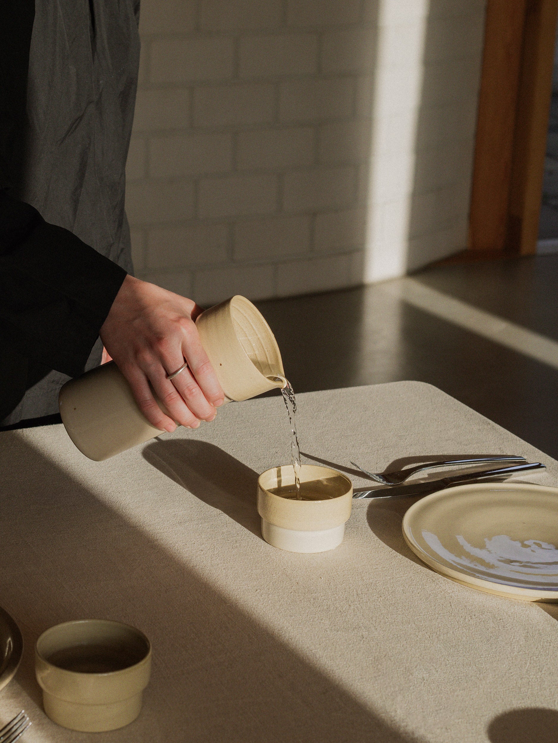 turning tables × Limited glashaus Edition – Karaffe & 4 Becher